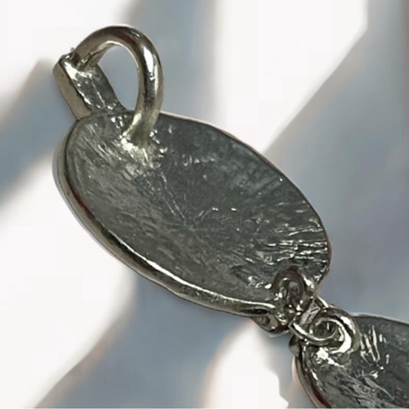 Pendant - Picture 2 of 2